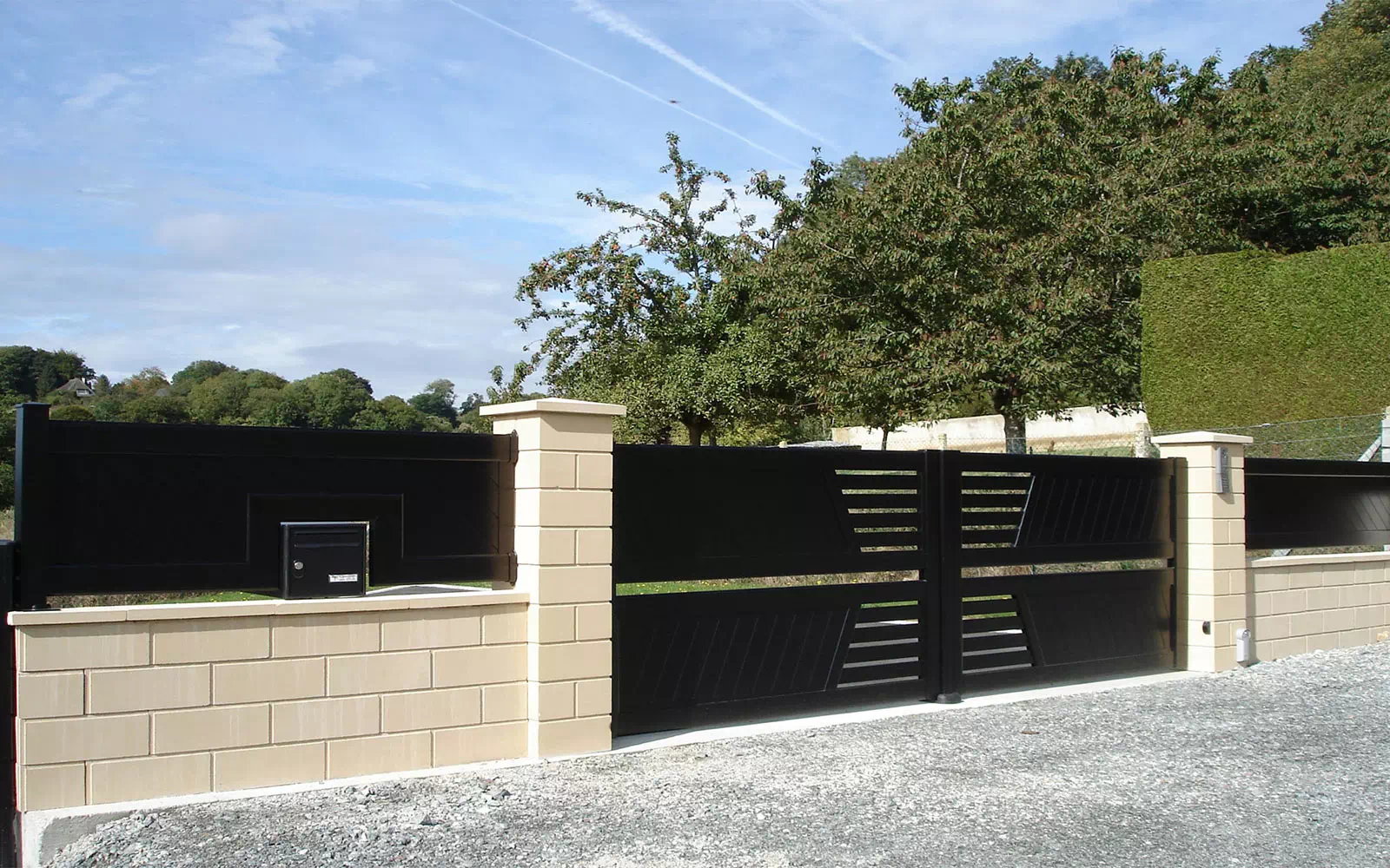 Devant -Fila || EDMA Soldes Boutique cloture et portail